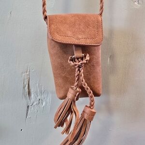 Francesca's Collections Tan Crossbody Bag with Tassels